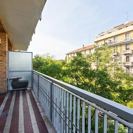 Mudec With Balcony Appartamento *